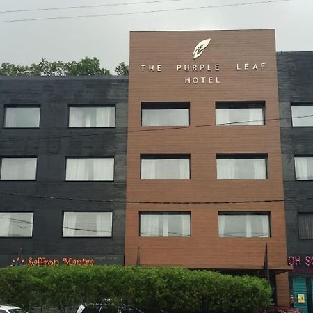 The Purple Leaf Hotels Haiderabad Buitenkant foto